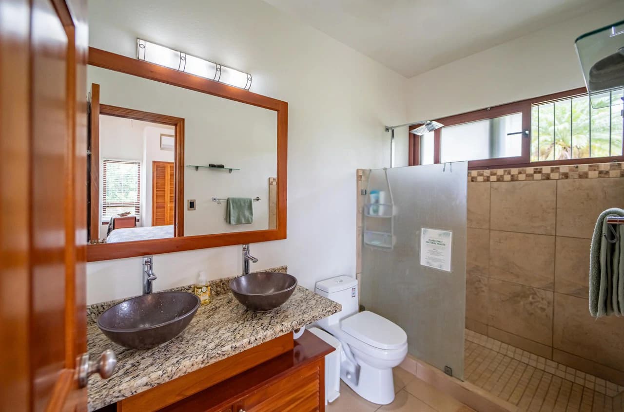 Casa Cavalier: 3BR Ocean View Mountain Home with Studio Apartment - photo 16