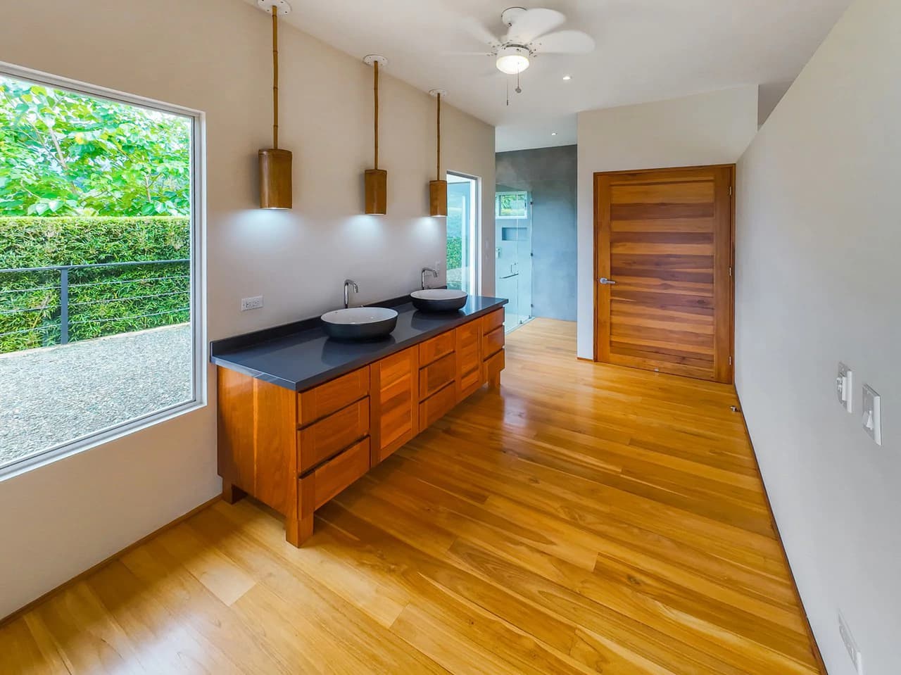 Mar Mystique Haven: Your Dream Home with Stunning Ocean Views - photo 30