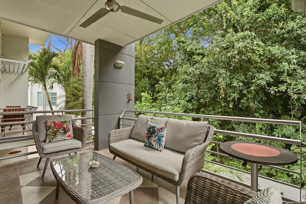 Casa Blanca #8: Spacious 3-Bedroom Condo in Surfside Estates Near Playa Potrero Beach - photo 9