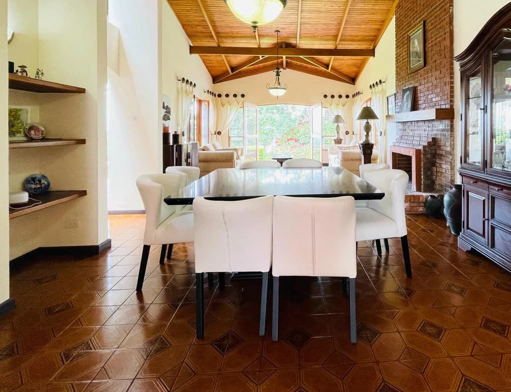 Independent House for Sale with Beautiful View Santa Ana Costa Rica - photo 6