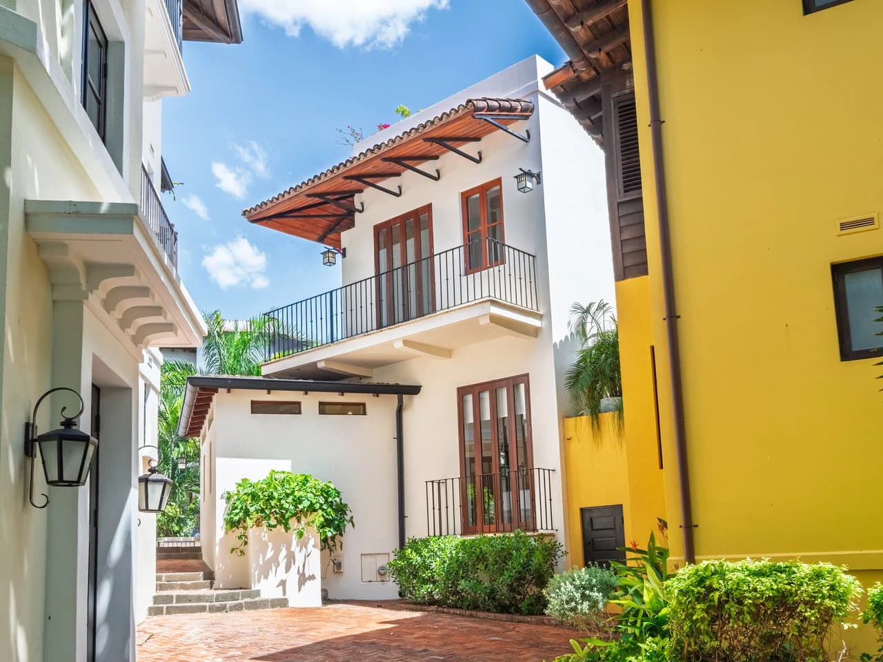 25 Paseo Del Mar: Best-Priced Beachfront Home in Las Catalinas - photo 50