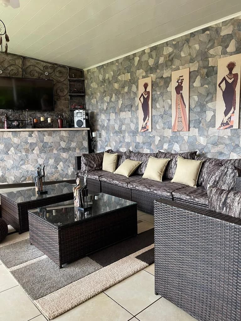 One Story House for Sale Modern surrounded by Gardens Santa Ana Costa Rica - photo 22
