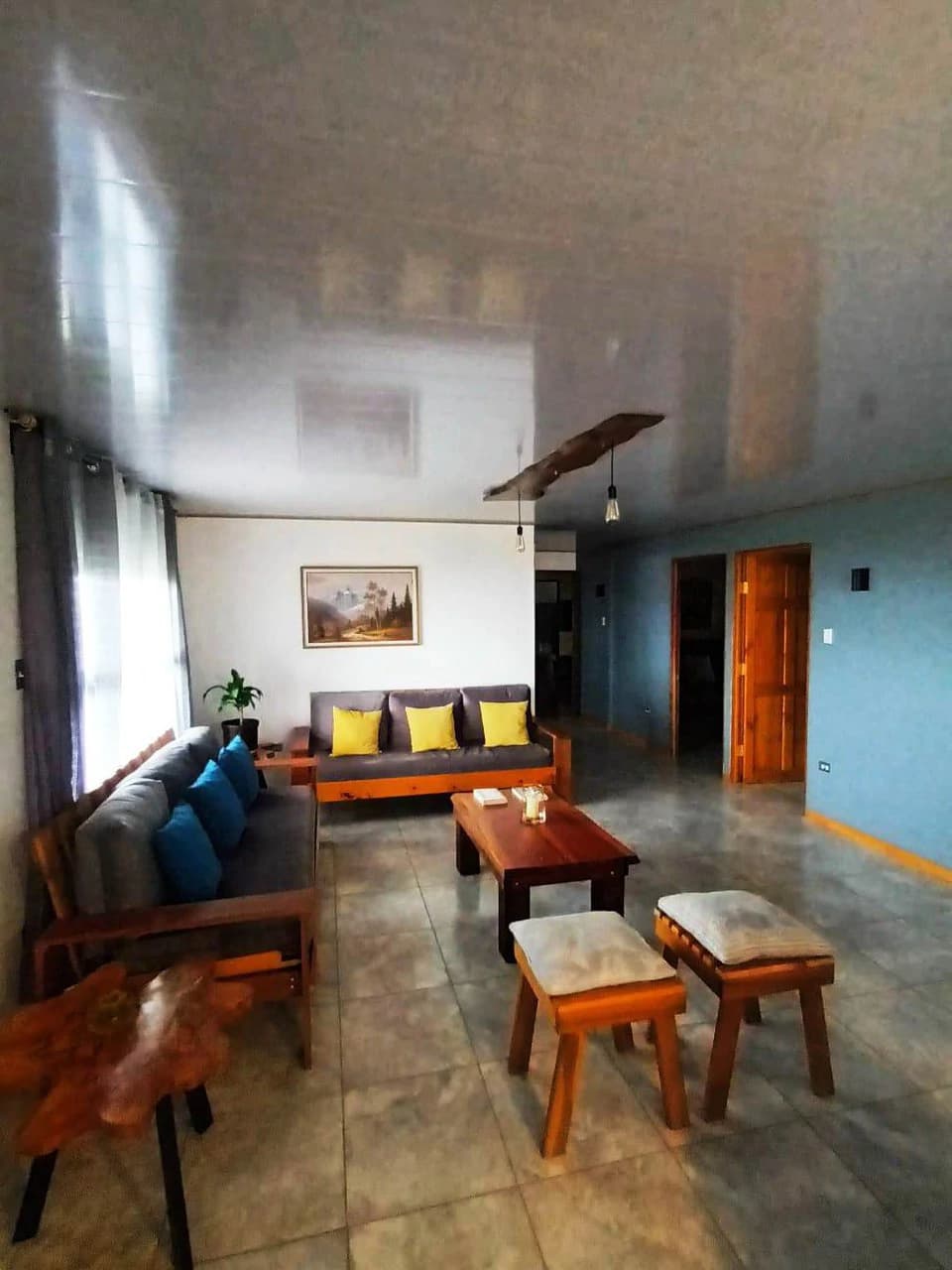 VILLA MARISE - Modern Craftsman Home and Guest House - photo 7