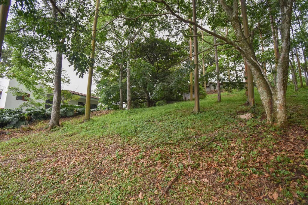 Terreno de 1340.21m2 en Condominio Hacienda Cocoy: Home Construction Site For Sale in Guachipelín