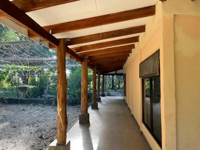 Terreno de 2,600 metros con dos casas: House in Belen, Guanacaste - photo 5