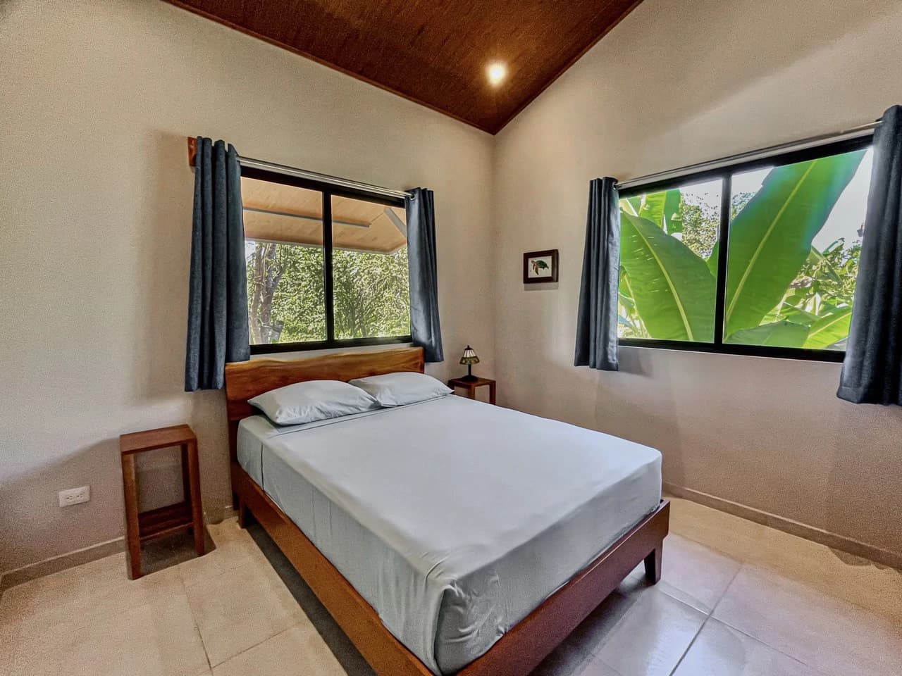 .075 ACRES – 2 Bedroom New Construction Home, Walk to the River, 5min to Playa Matapalo, 15min to Dominical!!!! - photo 20