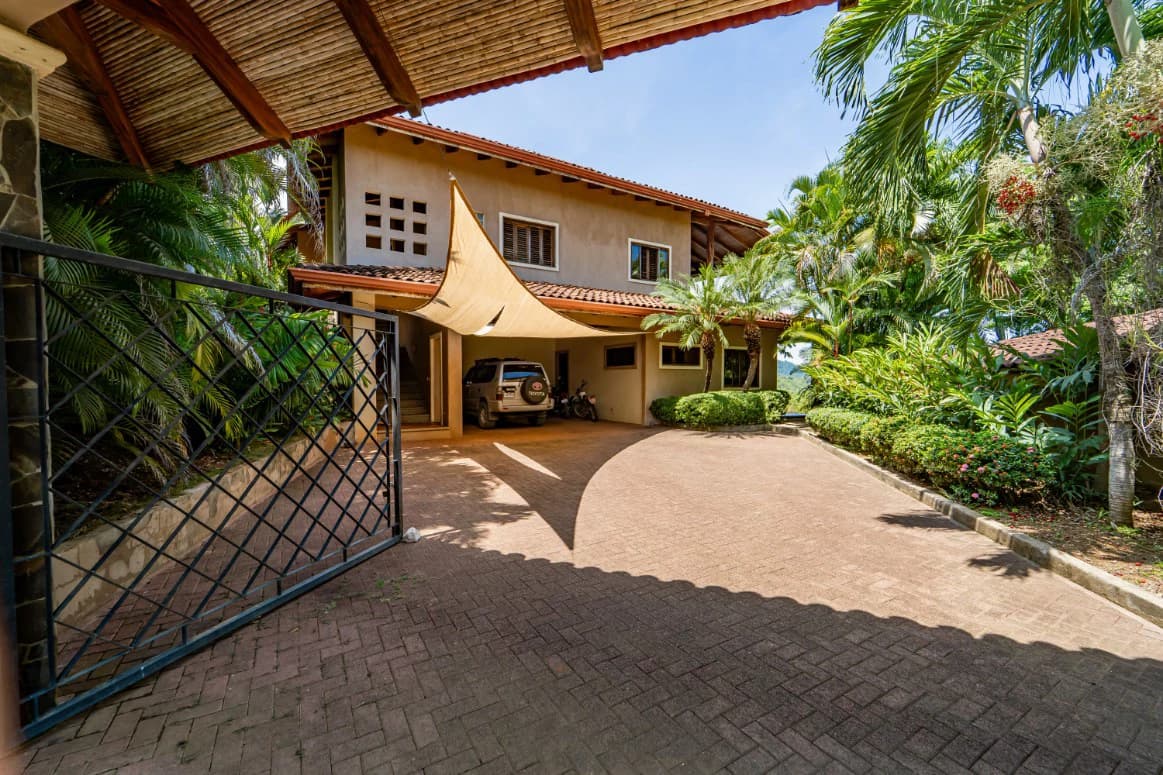 Rancho Deluxe - 2BR Ocean View Home plus Apt and Guest House: Countryside House For Sale in Sámara - photo 3