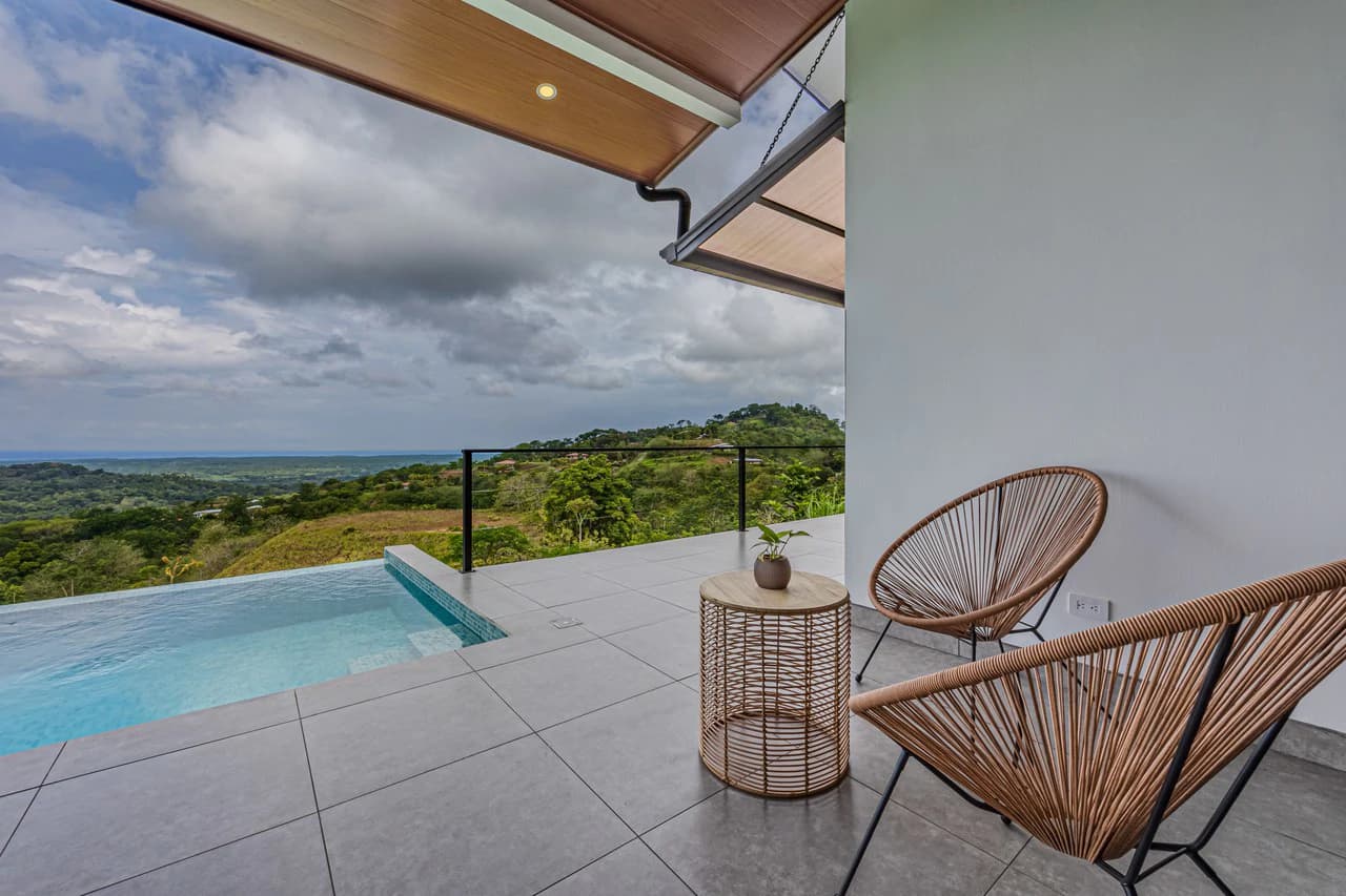 CHONTALES NEW VILLA WITH PANORAMIC OCEAN AND MOUNTAINS VIEWS: Mountain Villa For Sale in Ojochal - photo 23