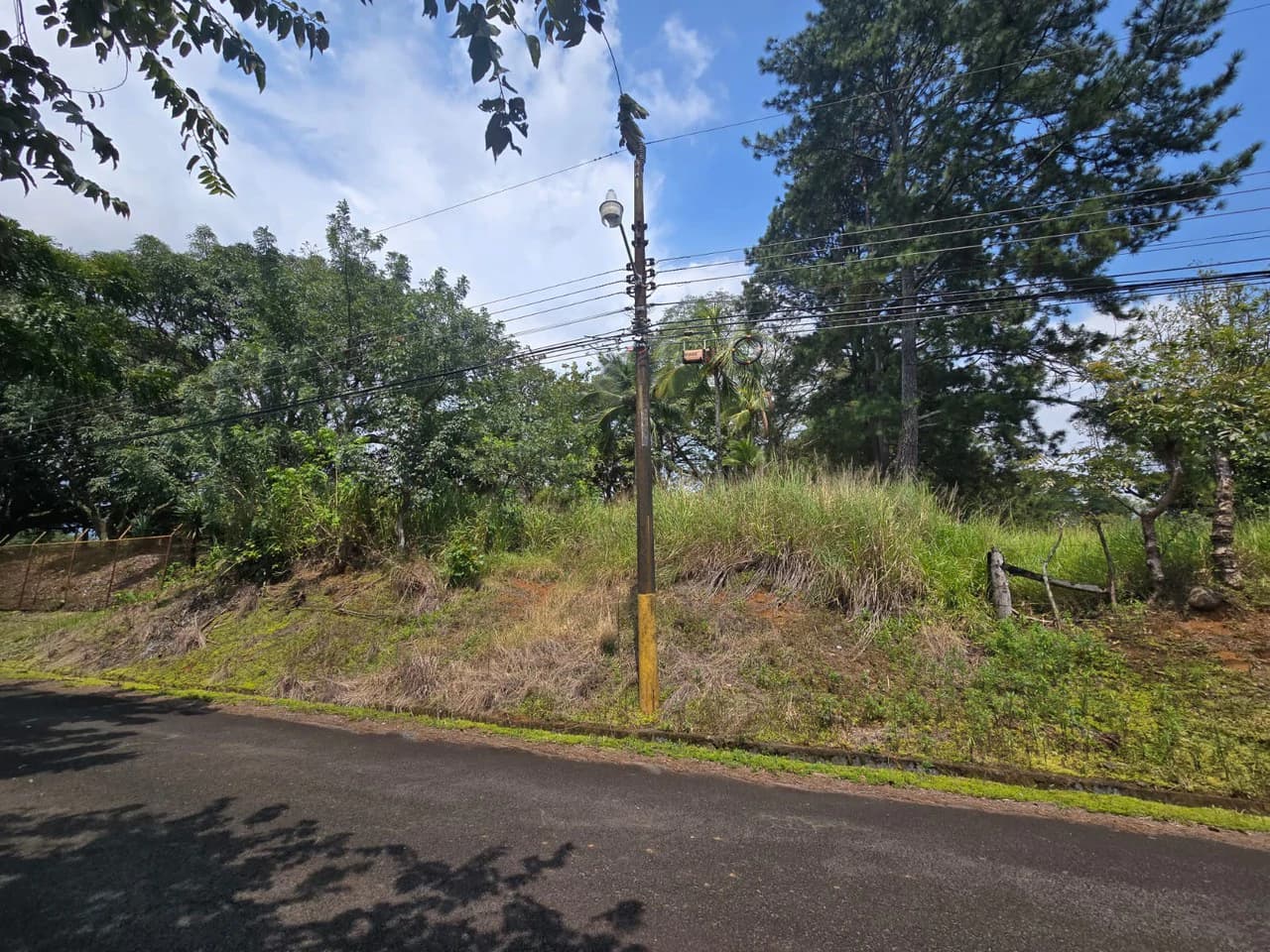 Land for sale in Residencial Montisel - photo 11