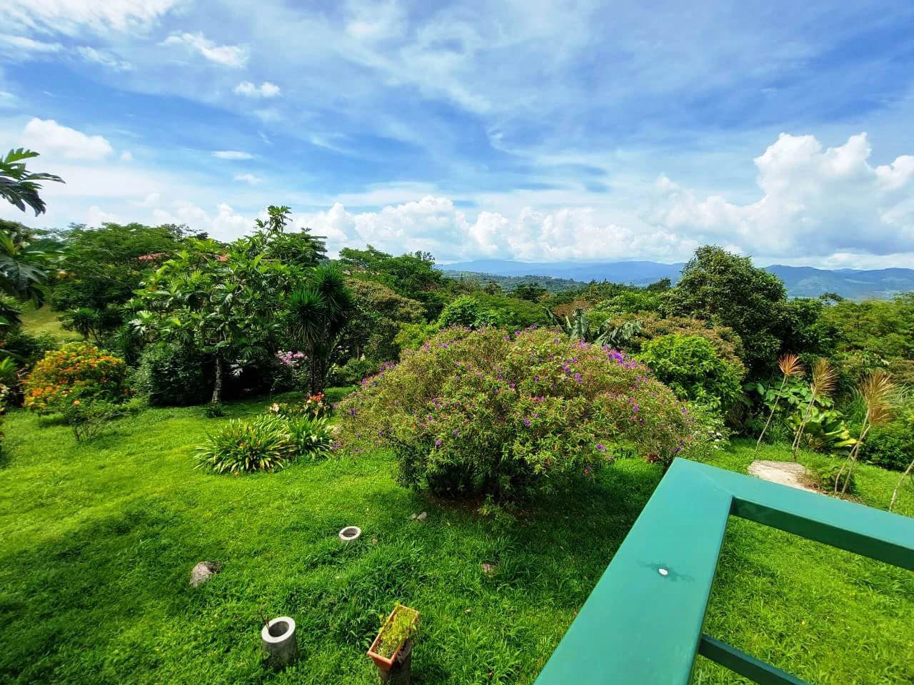 CHALET DEL LAGO - Beautiful A-Frame home in tropical garden - photo 19