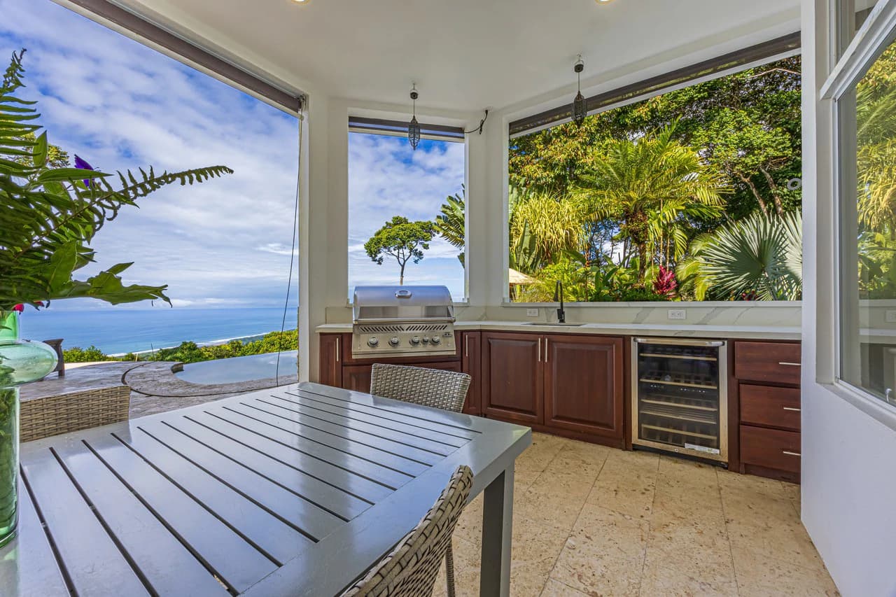 17 ACRES – 5 Bedroom Grand Estate, Guest House, SPECTACULAR VIEWS!!! - photo 9