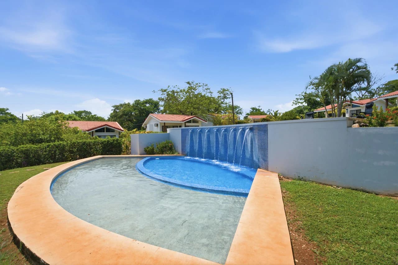 Villa 49: Turnkey 1 Bed Villa, Gated Playa Lagarto Eco Development - photo 14