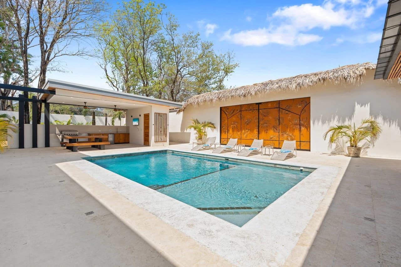 Casa Guacamaya Azul: Fully Furnished Luxury Villa in Playa Grande - photo 44
