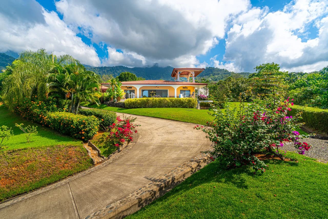 Casa Oma - Phase 11 - Ojochal: Mountain House For Sale in Ojochal - photo 9