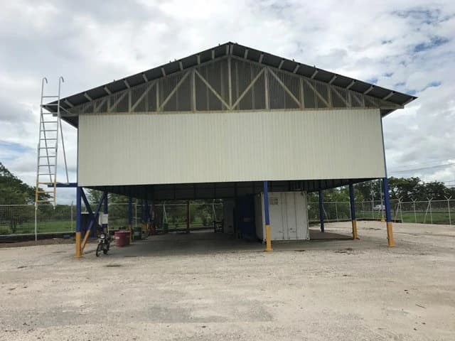 Commercial Property: Large Warehouse with Public Services near Guanacaste International Airport - photo 2