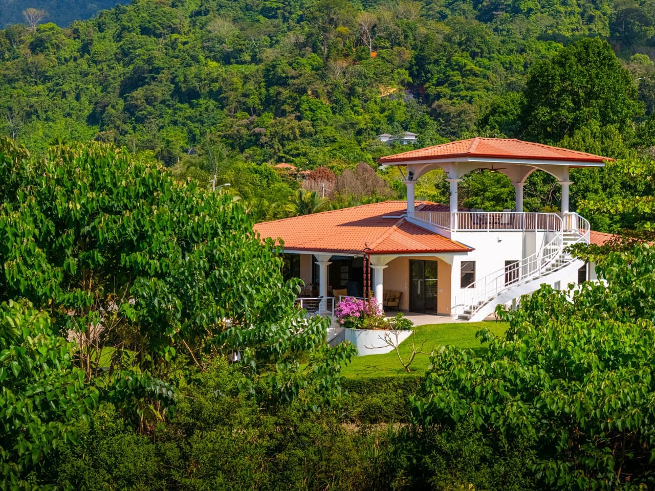 Casa Oma - Phase 11 - Ojochal: Mountain House For Sale in Ojochal - photo 3