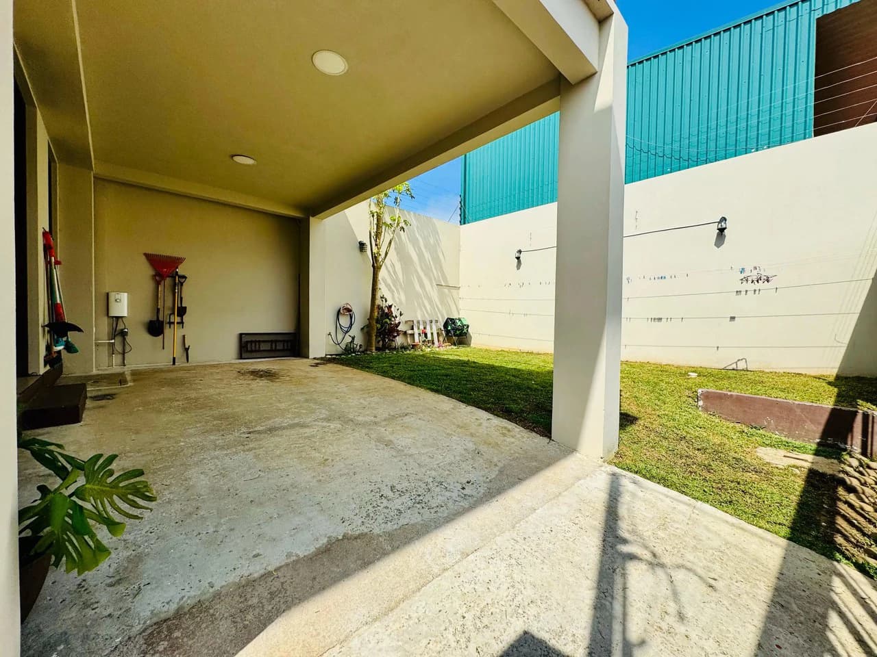 House For Sale in Piedades Norte - photo 9