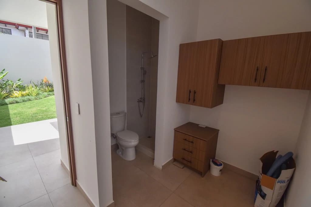 House For Sale in Los Laureles - photo 24