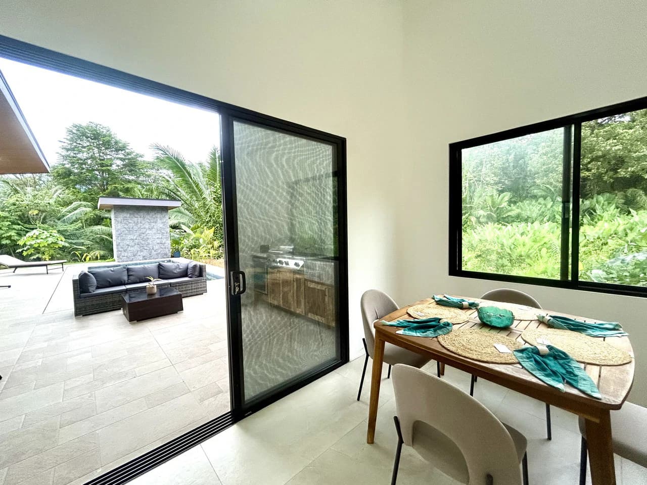 Casa Jardines: Brand new house with pool - photo 10