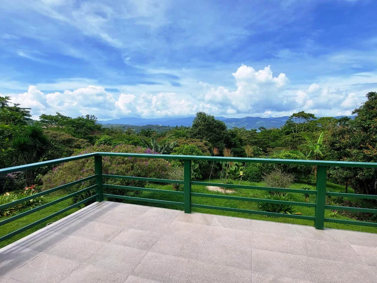 CHALET DEL LAGO - Beautiful A-Frame home in tropical garden - photo 20