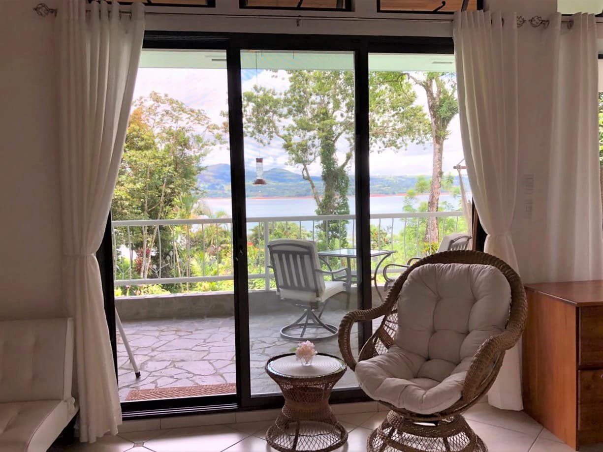 Villa Corazon: Unique LAKE FRONT property, 2 Villas and Tiny house on 5 acres with lake access. - photo 52