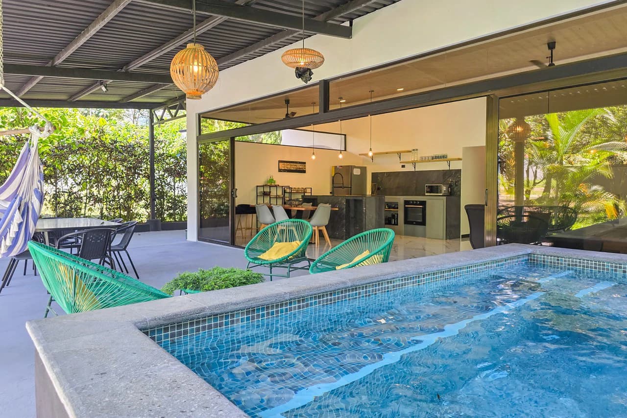 Near the Coast House For Sale in Uvita