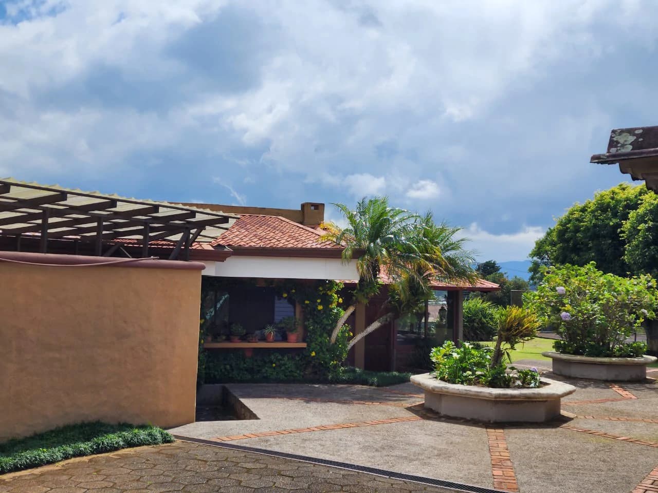 Villa For Sale in San Luis - photo 46