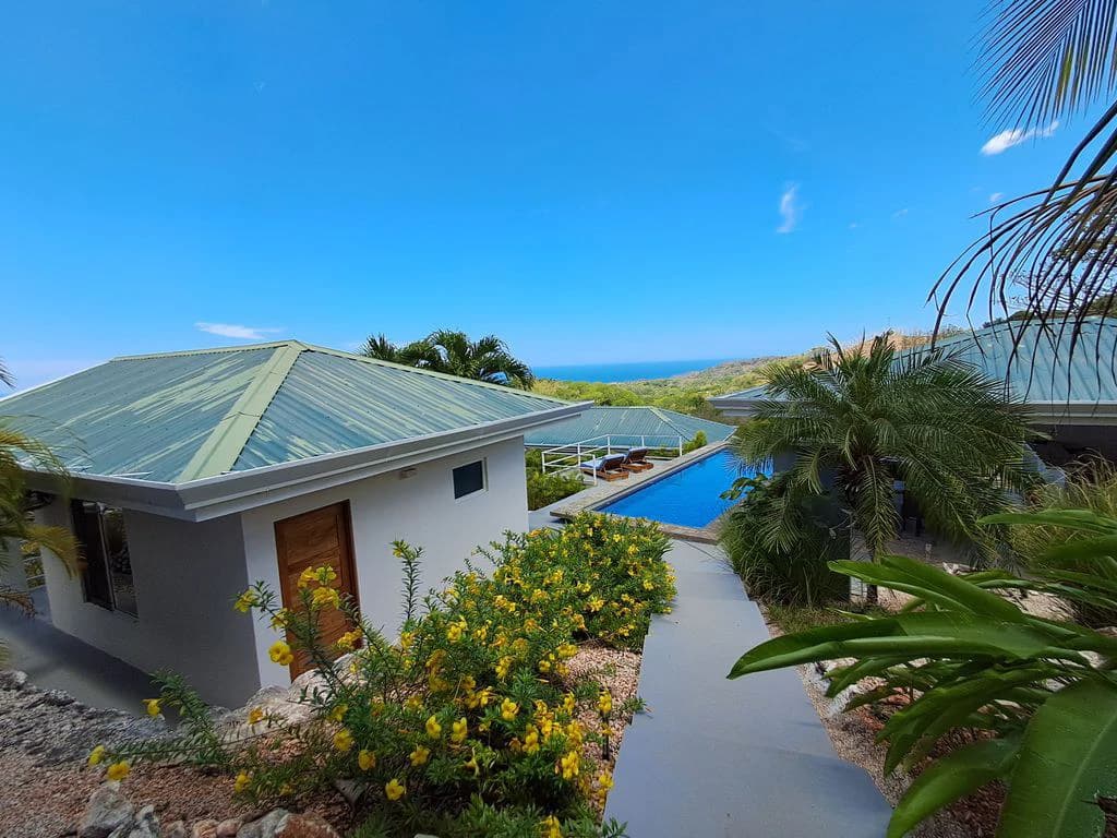 Las Estrellas de Samara: HOTEL LA PAZ -Breathtaking Ocean View Lodge – ideal for yoga and wellness retreats - photo 5