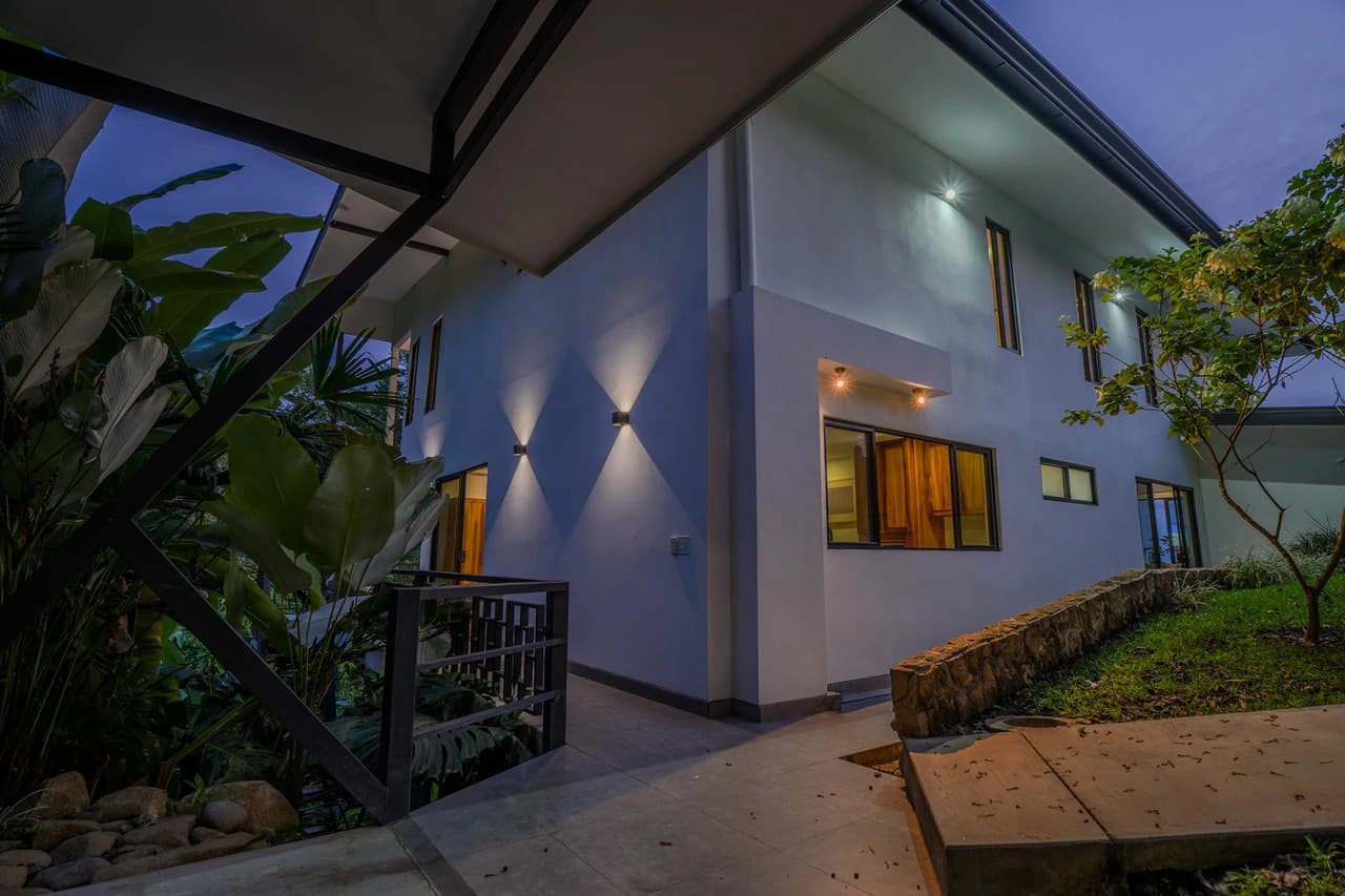 Casa La Roca, Whale's Tail 3 Bedroom Home In Uvita!: Mountain House For Sale in Uvita - photo 22