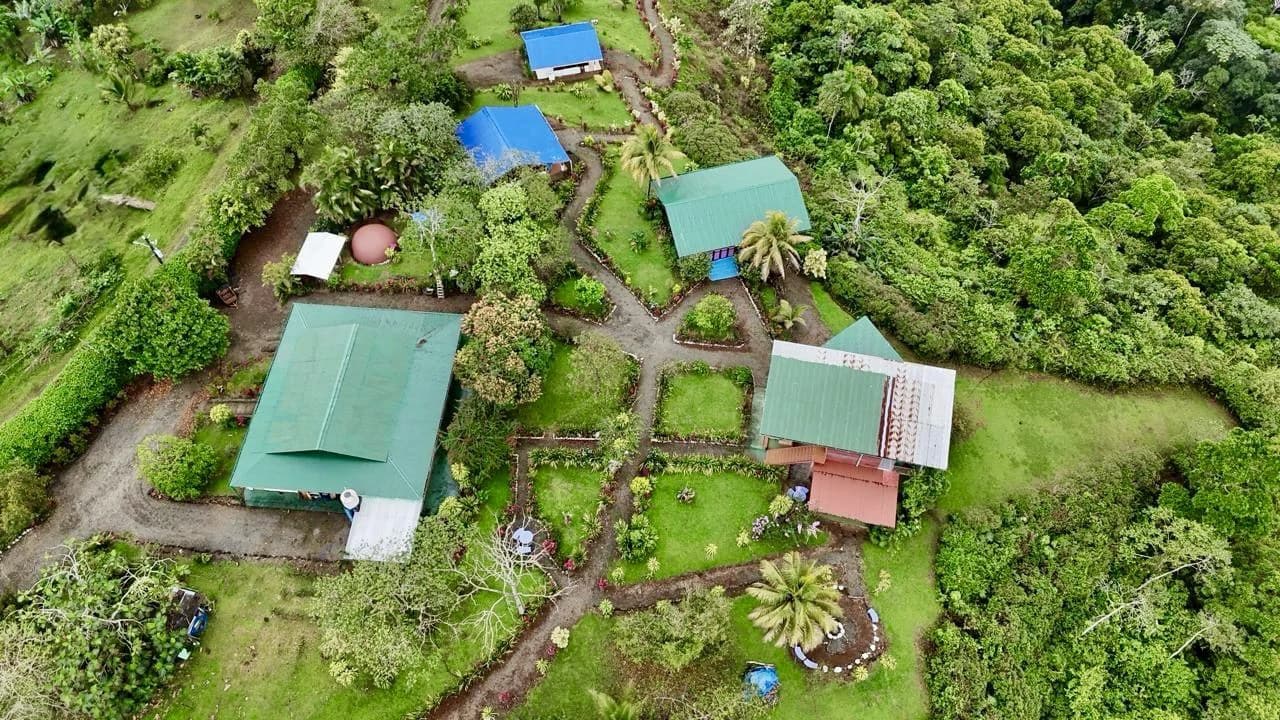 Costa Rica Ecolodge Retreat: TURNKEY COSTA RICA ECOLODGE & WELLNESS RETREAT | 28 ACRES + 5 GUEST CABINS | 45 MINUTES FROM LA FORTUNA - photo 65