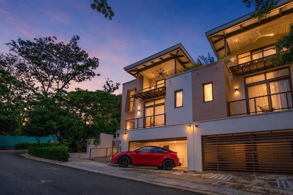 Casa Arcana: Luxury 3BR Villa with Private Pool in Tamarindo Park