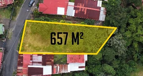 Beautiful Homesite: 657 m2 nature lot! - photo 3