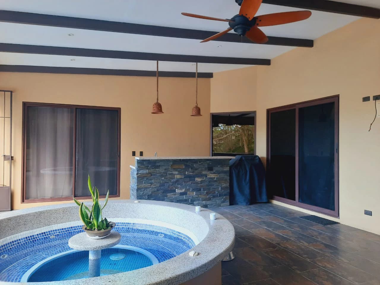 LA TOSCANA - Mediterranean Style Luxury Home on Lake Front Property. - photo 38