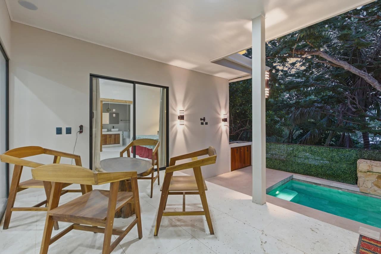 Casa Iguana: Modern 3 Bedroom Pool Home for Sale in Tamarindo, Costa Rica - photo 13
