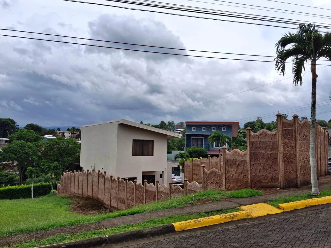 Casa 2-2-2...: NEW Budget Friendly Home in Gated Community - photo 9