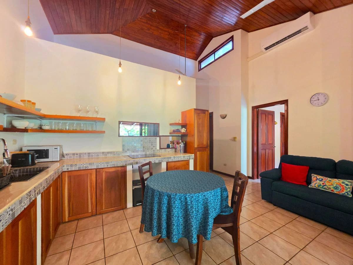 Casa Julia: A Rare Opportunity in the Heart of Sámara – Home with Commercial Space or Expansion Potential - photo 17