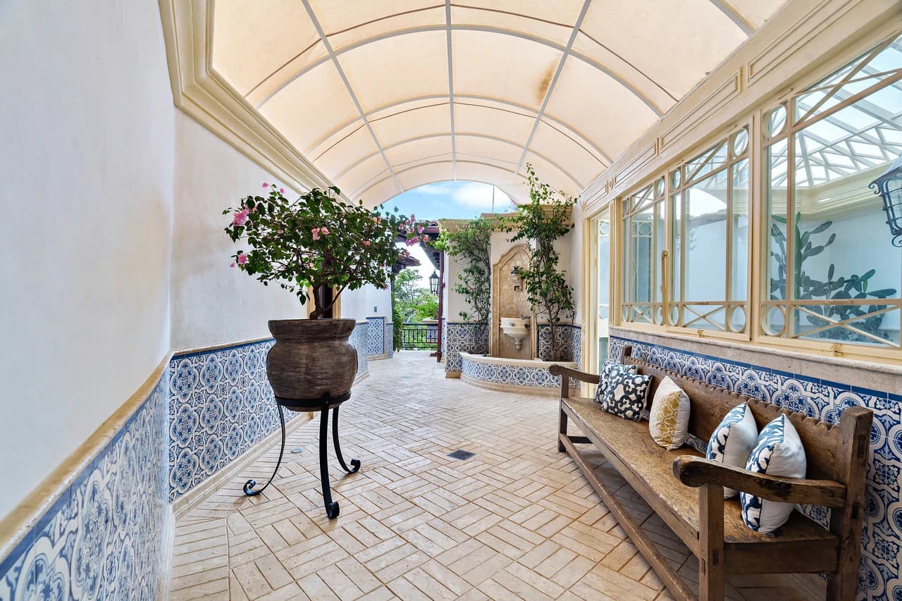 27 Cartagena: Unique Luxury Beachfront Home - photo 35