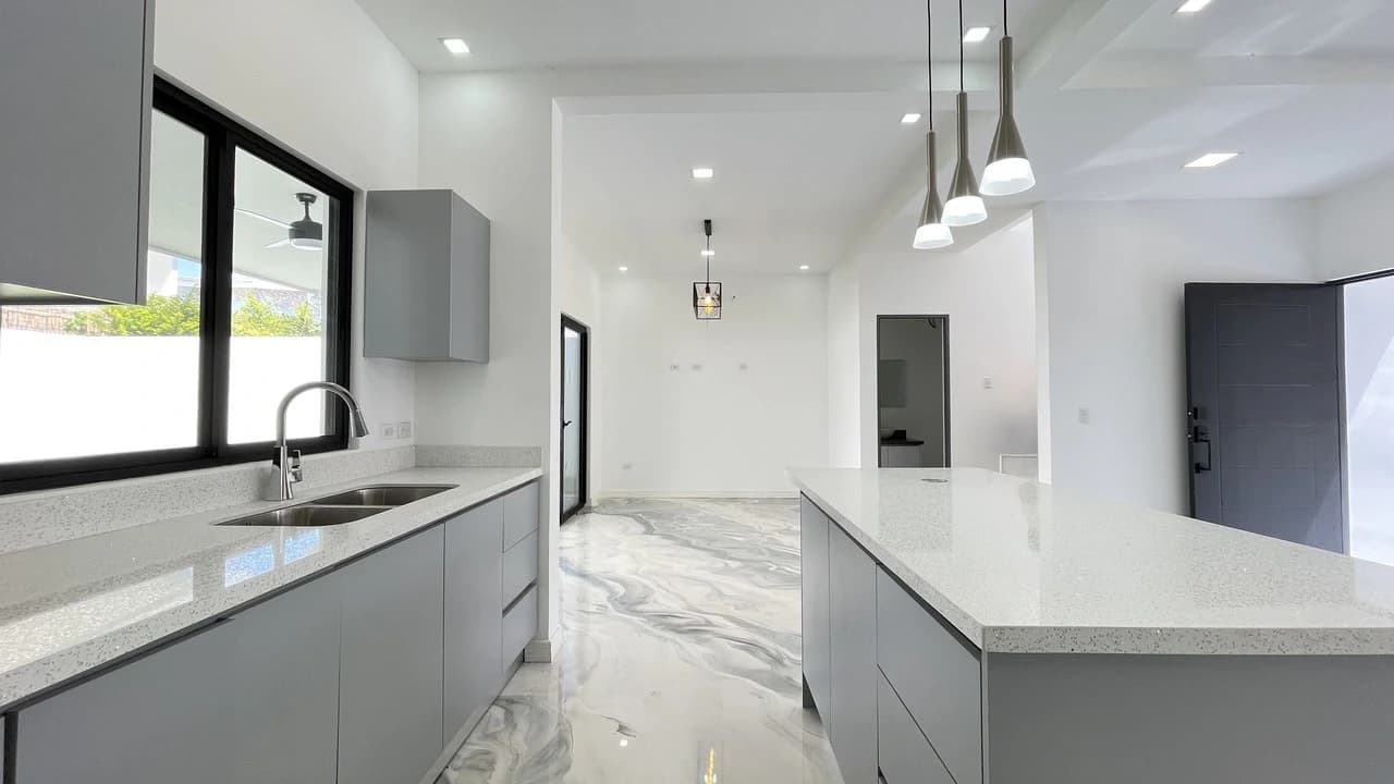 Brand-New Home for Sale in Condominio Montezuma, Grecia – 3 Bedrooms, Home Office & Private Garden - photo 6