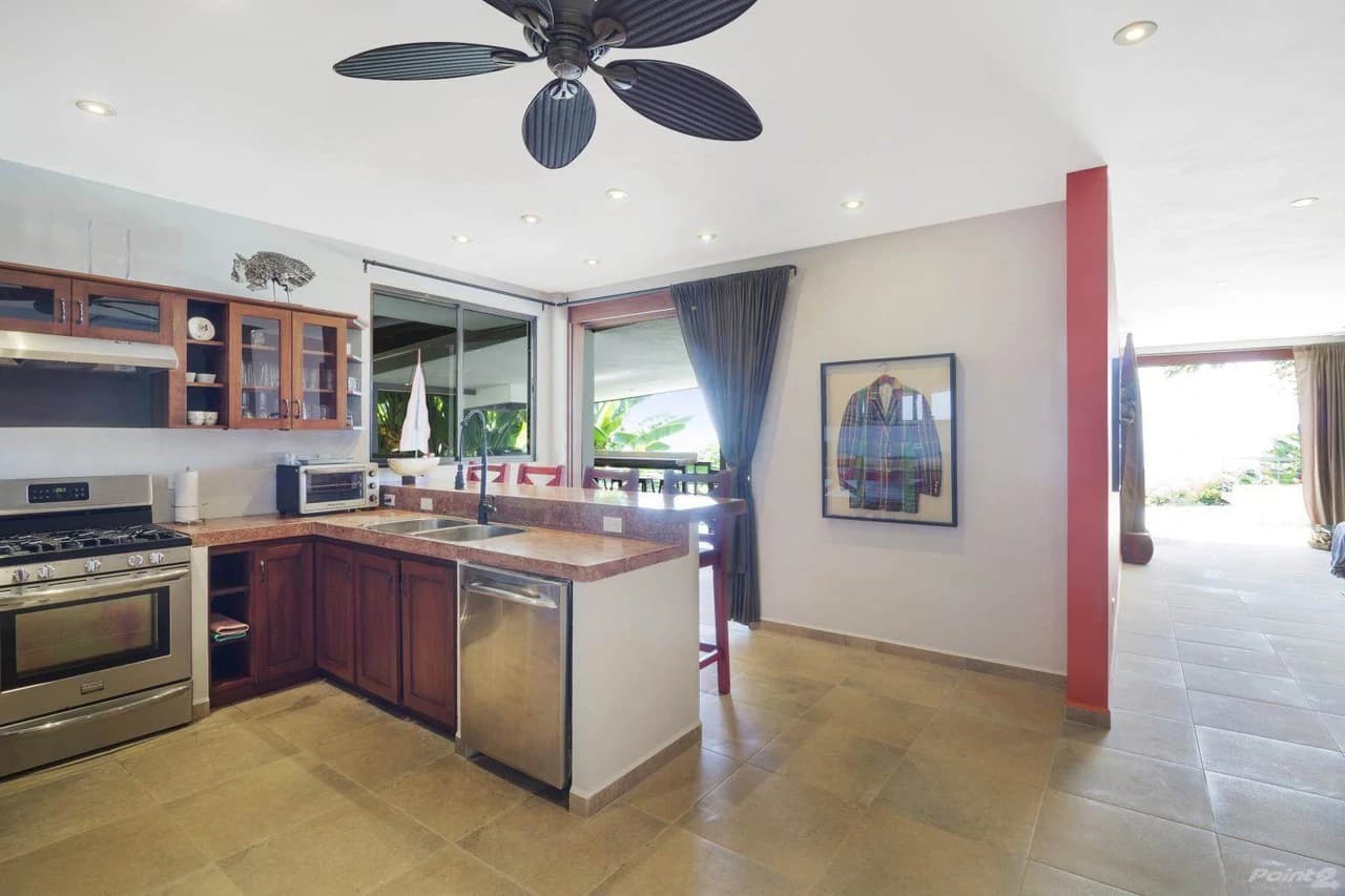 Casa Thai: Ocean View Villa in Uvita with Proven Airbnb Income and Luxury Tropical Living - photo 23