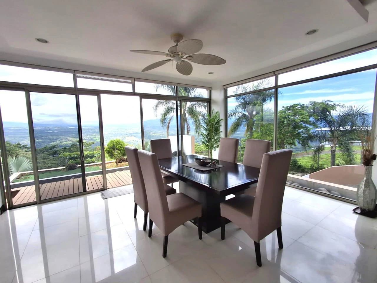 Casa Spectacular!: Entertainer's Dream Estate with Unrivaled 300° City Views! - photo 9