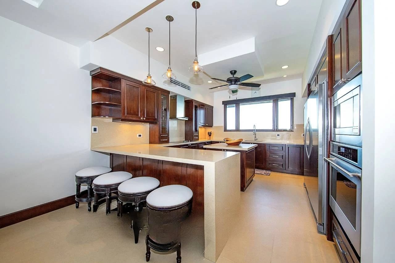 Panoramica # 204: ≋ Awe-inspiring Ocean Front Suite with multiple ocean views in every direction! - photo 2