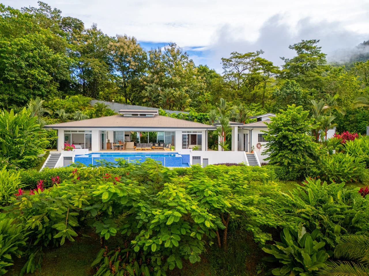 Casa Pacífica, Outstanding Ocean Views: Mountain House For Sale in Ojochal - photo 5