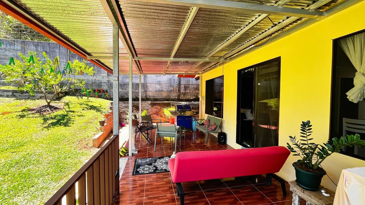Countryside House For Sale in San Isidro del General - photo 11