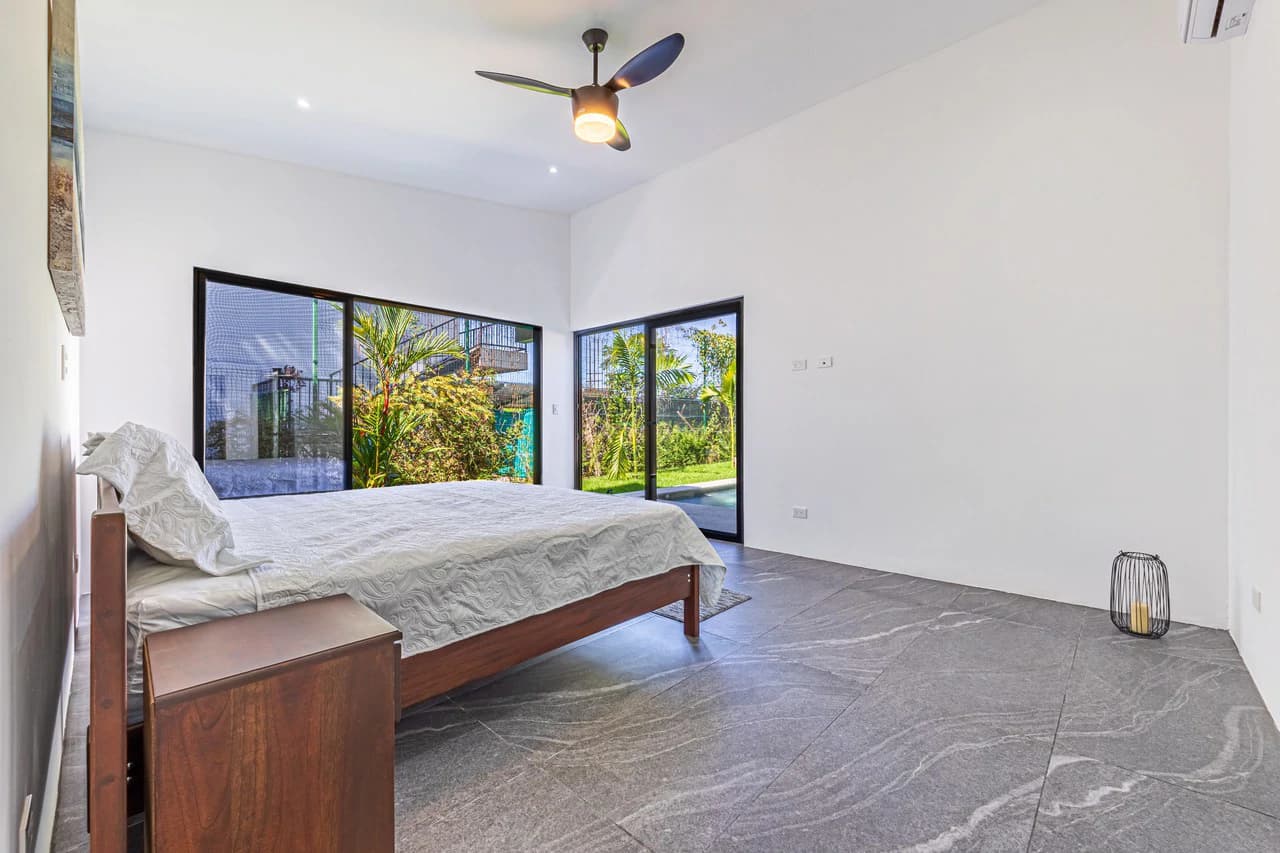STYLISH 3 BED, 3 BATH BRAND NEW VILLA IN UVITA.: Mountain Villa For Sale in Uvita - photo 48