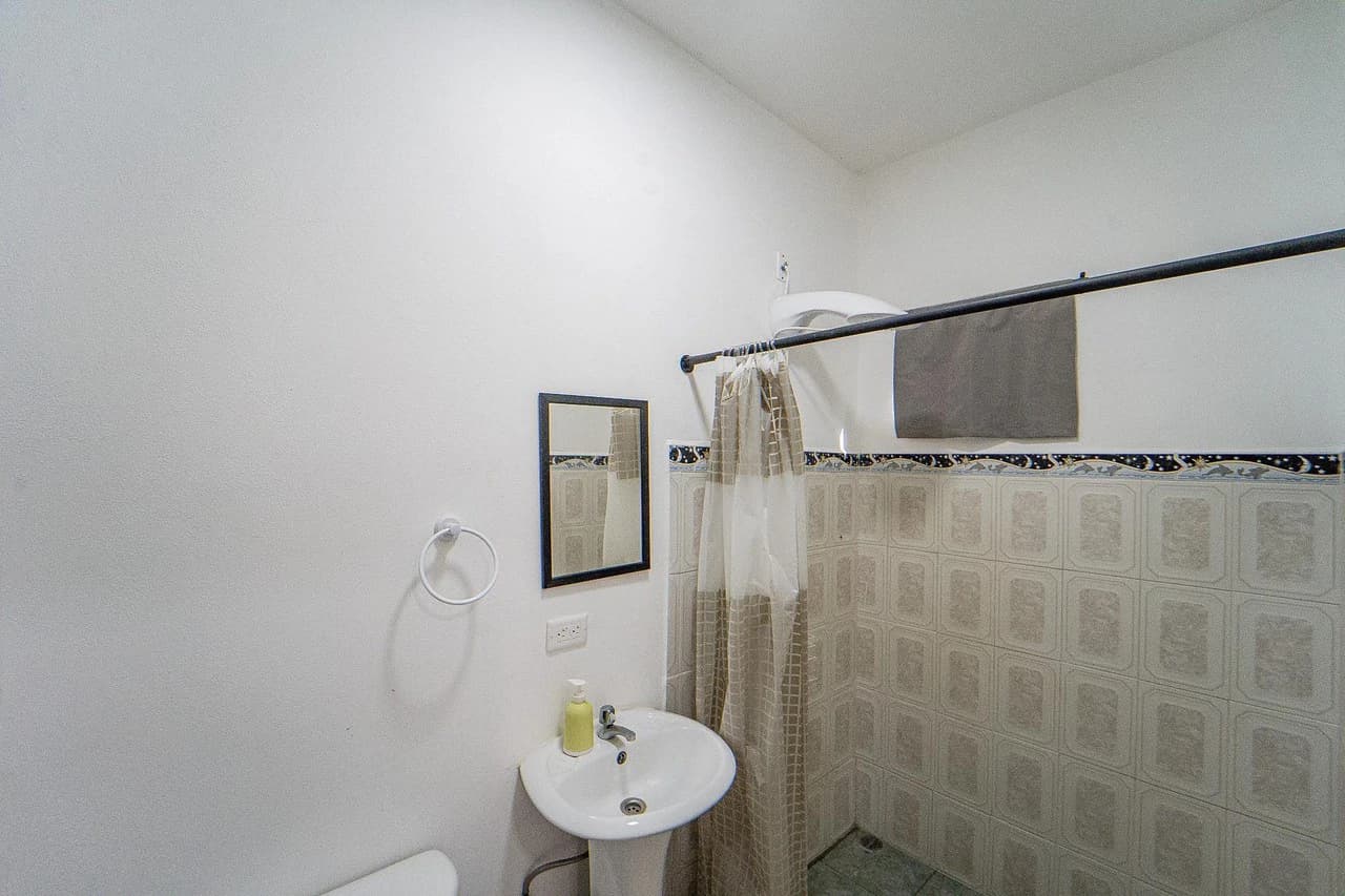 Cantarana Studios: Multiunit Property with tons of Potential - photo 16