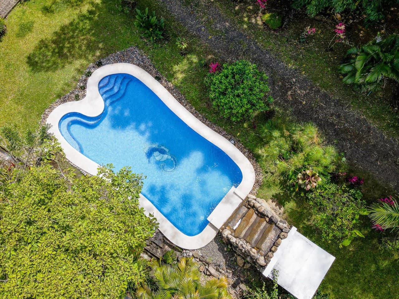 Finca Bambu: DEAL! Unique Luxury Chalet, Guest house and Pool! - photo 14