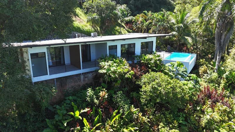 Ocean-View Retreat in Jardines de Morete, Uvita - photo 2