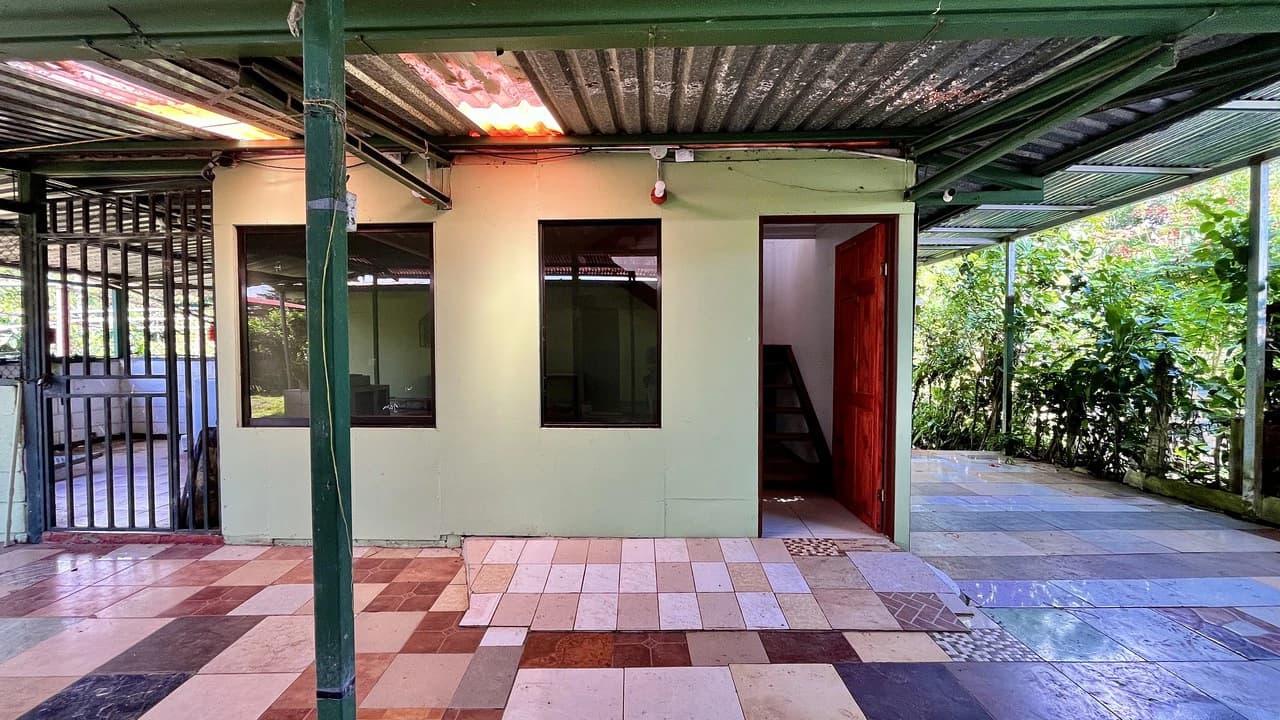 House For Sale in Daniel Flores - photo 16