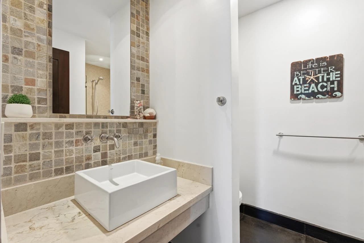 La Perla 113: Boutique Luxury Condo in the Heart of Tamarindo - photo 31