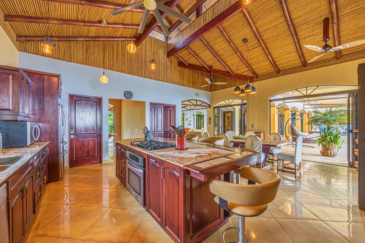SKYFALL, The Estate, Exclusively Offered, Dominical Coastline Views: Mountain House For Sale in Escaleras - photo 22
